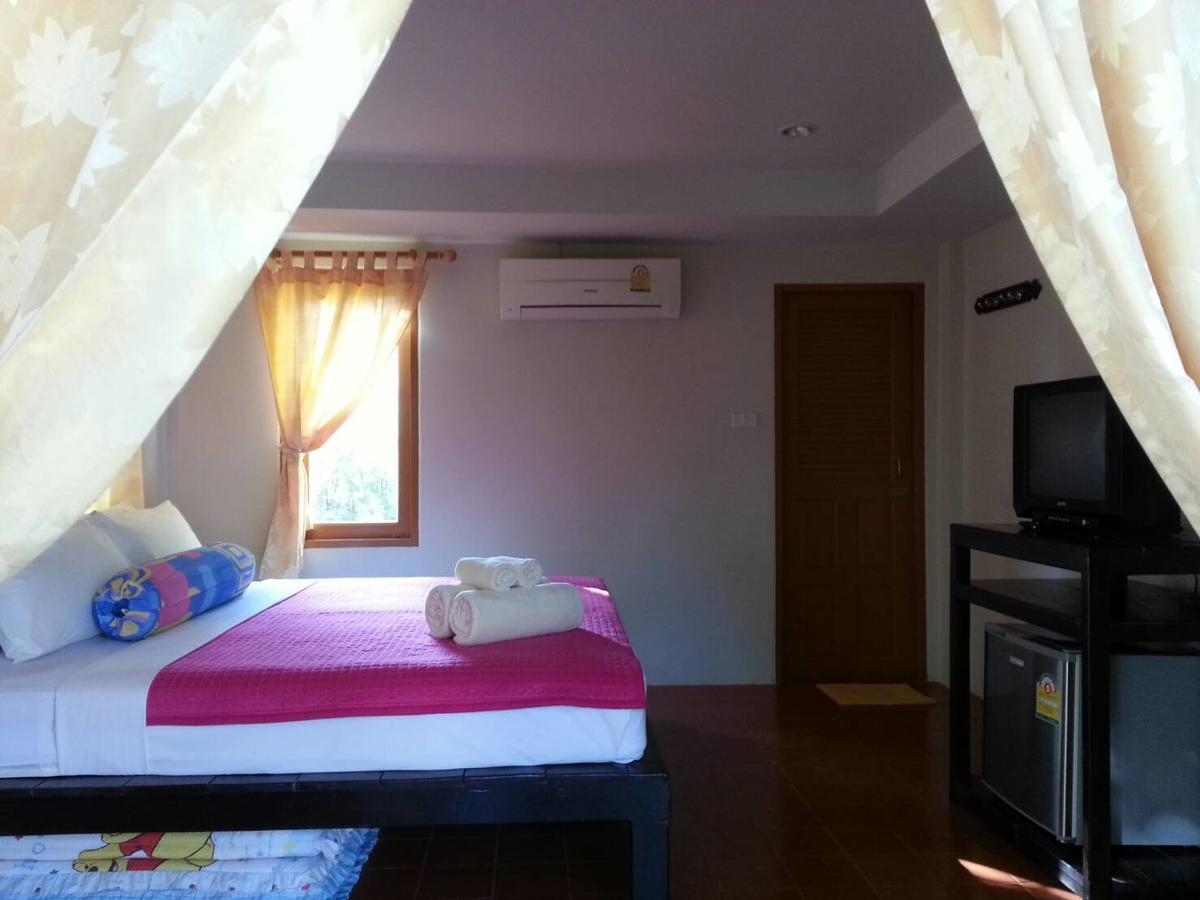 Arerayah Beach Resort Пран Бури Екстериор снимка
