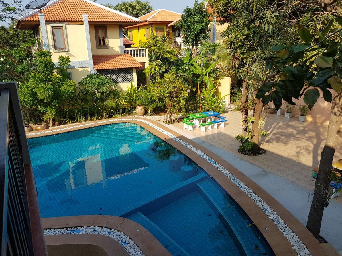Arerayah Beach Resort Пран Бури Екстериор снимка